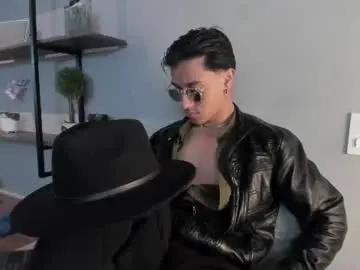 Chaturbate Free Porn Cam of andyjoy_