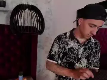 Chaturbate Adult Webcam of andyjoy_
