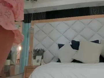 Chaturbate Live Sex Cam of emma_castilloo