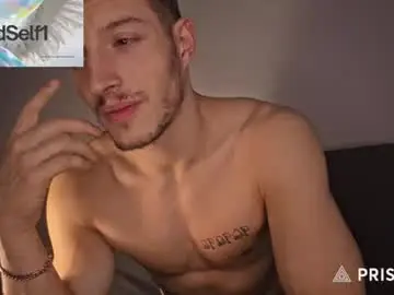 Chaturbate Live Sex Cam of hardselfone