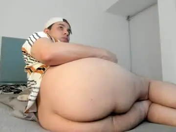 Chaturbate Live Sex of latin_boy_surprise