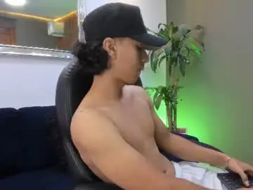 Chaturbate Free Live Porn of ricky_backus