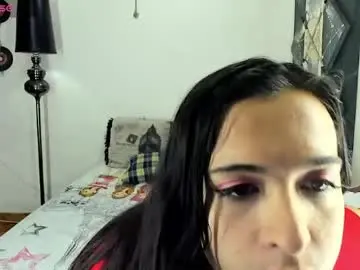 Chaturbate Live Sex Cam of sarahjey