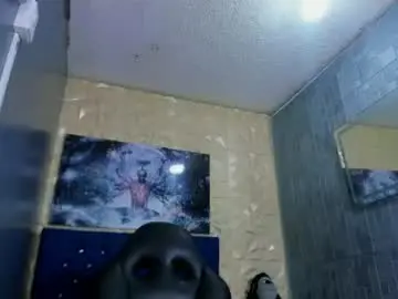 Chaturbate Live Sex Cam of tyleer_scot