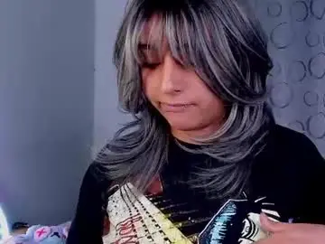 Chaturbate Nude Webcam of _artemish__