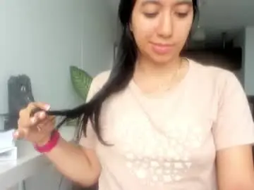 Chaturbate Live Sex Cam of emillybrowm