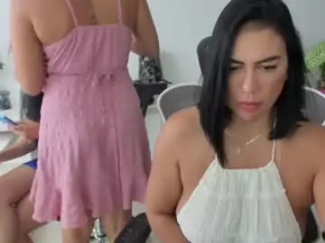 Chaturbate Private Sex Chat of emillybrowm