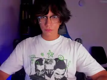 Chaturbate Live Sex Cam of literateboy