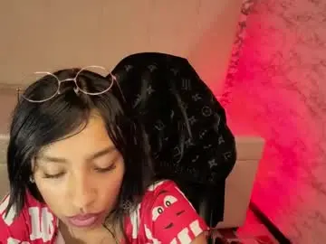 Chaturbate Private Sex Chat of adarasuri_v