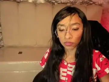 Chaturbate Best live sex cam show of adarasuri_v