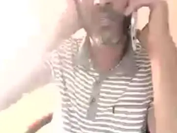 Chaturbate Live Sex Cam of avrilogx