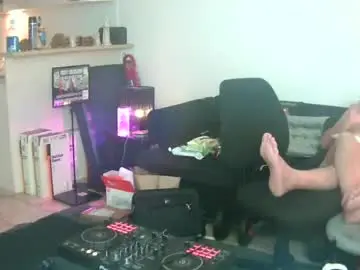 Chaturbate Nude Webcam of goldyguy011