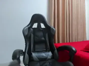 Chaturbate Nude Webcam of ithan_hot