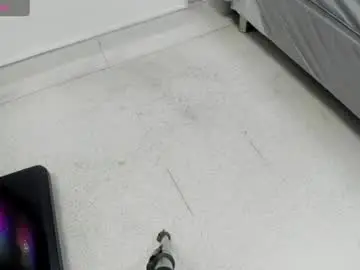 Chaturbate Free Live Porn of ithan_hot
