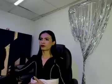 Chaturbate Free Porn Cam of aisha_hotts777