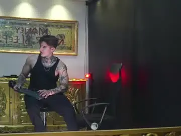 Chaturbate Live Sex Cam of dantecoppolaa