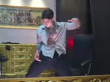 Chaturbate Best live sex cam show of dantecoppolaa
