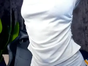 Chaturbate Live Sex Cam of lillian_white1