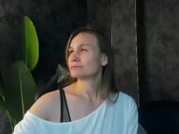 Chaturbate Live Sex of lillian_white1