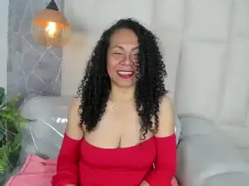 Chaturbate Live Sex of nahomi_dominique