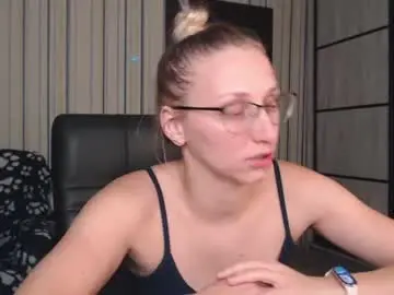 Chaturbate Sex Cam of vikaericka