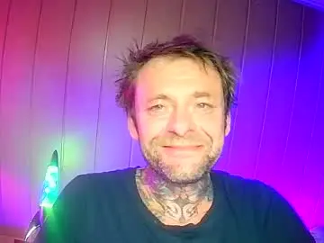 Chaturbate Live Sex Cam of dannotdon