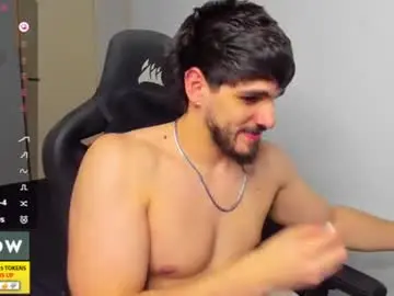 Chaturbate Best live sex cam show of derekcb