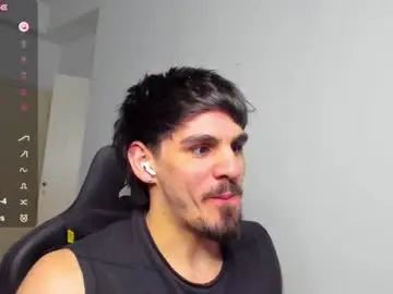 Chaturbate Free Porn Cam of derekcb