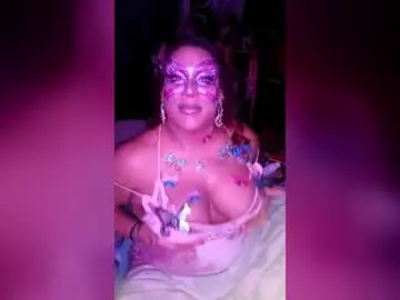 Chaturbate Free Live Porn of domtstopgal