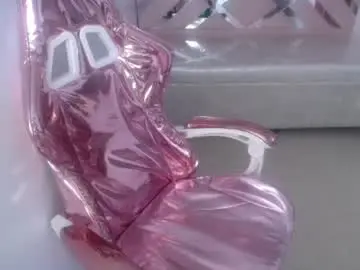 Chaturbate Live Sex of kiarastar_ch
