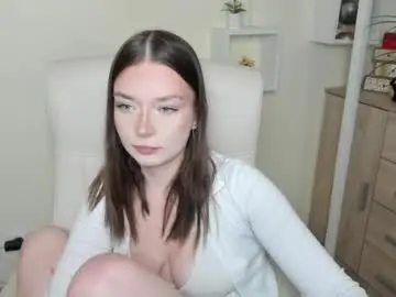 Chaturbate Live Sex Cam of kiaratease