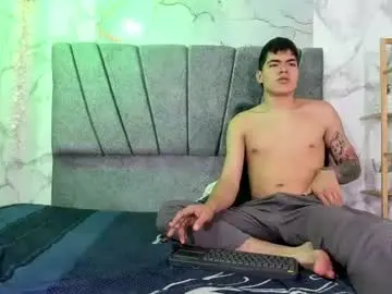 Chaturbate Live Sex of alexandluke1