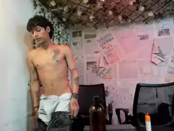 Chaturbate Sex Chat of alexandluke1