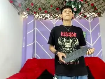 Chaturbate Live Sex Cam of alexandluke1