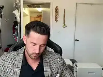 Chaturbate Free Porn Cam of brettmycles