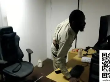 Chaturbate Live Sex of masterdomfuck