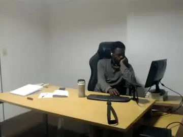 Chaturbate Live Sex of masterdomfuck