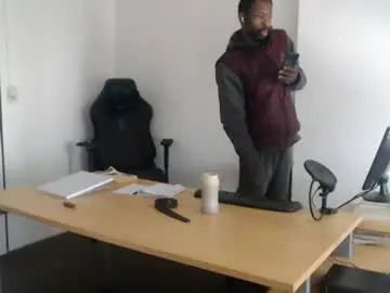 Chaturbate Live Sex Cam of masterdomfuck