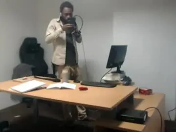 Chaturbate Live Sex of masterdomfuck