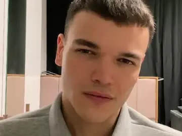 Chaturbate Sex Cam of shycuttwunkboy