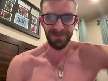 Chaturbate Adult Webcam of hungrunner24