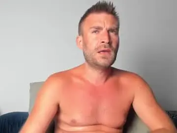 Chaturbate Watch Live Sex Cams of 10in_deluxe