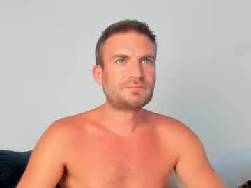 Chaturbate Free Live Porn of 10in_deluxe