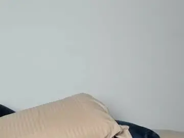 Chaturbate Free Porn Cam of 10in_deluxe