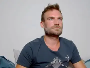 Chaturbate Sex Chat of 10in_deluxe