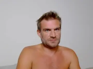 Chaturbate Watch Live Sex Cams of 10in_deluxe