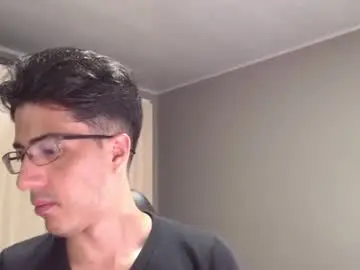 Chaturbate Live Sex Cam of alexander_dimitri