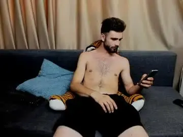 Chaturbate Live Sex of kyloeast