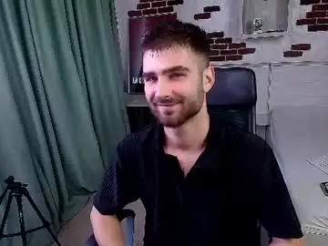 Chaturbate Watch Live Sex Cams of kyloeast
