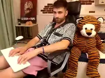 Chaturbate Sex Cam of kyloeast